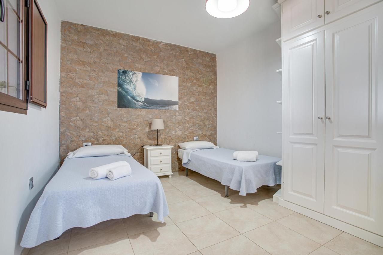 Villa Santana Conil ภายนอก รูปภาพ