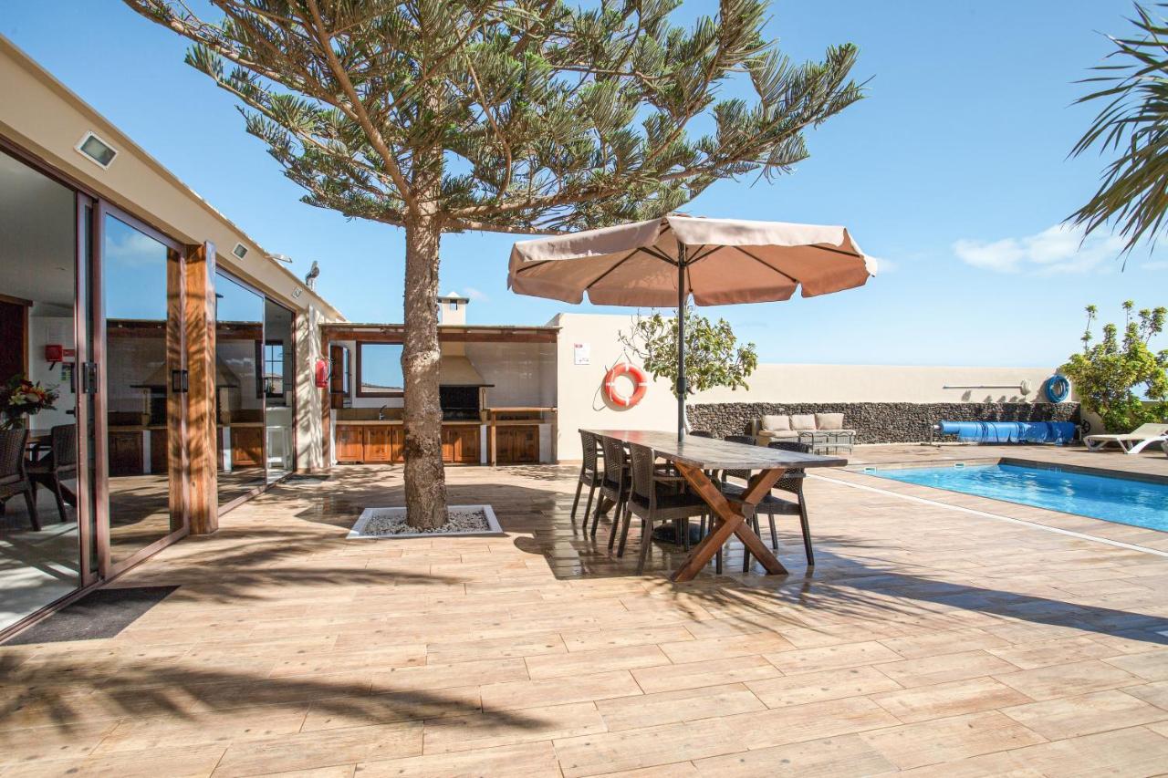 Villa Santana Conil ภายนอก รูปภาพ