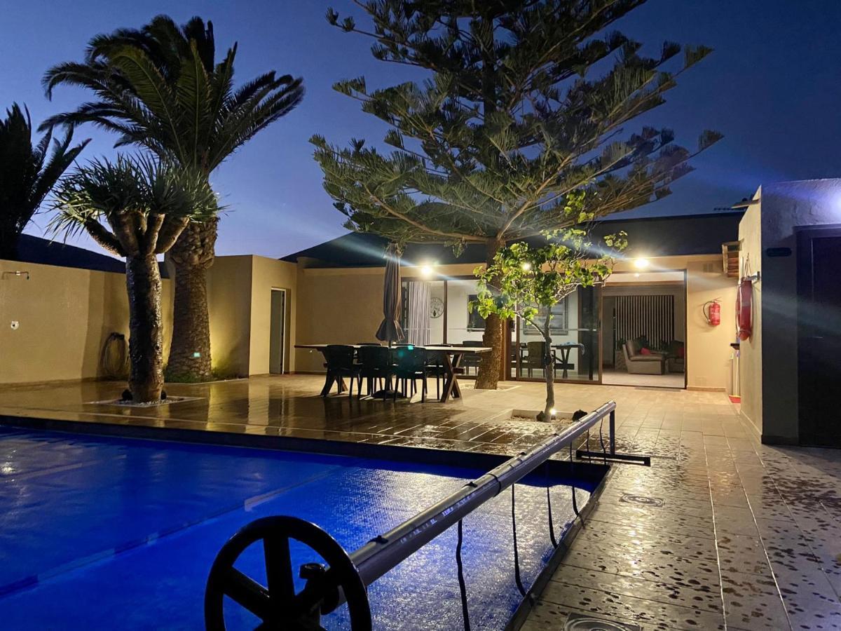 Villa Santana Conil ภายนอก รูปภาพ